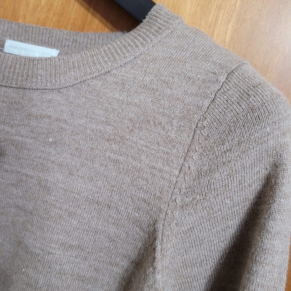 New York & Co. Sweater,  like New, brown, three quarter sleeves. See pics! - Picture 2 of 4
